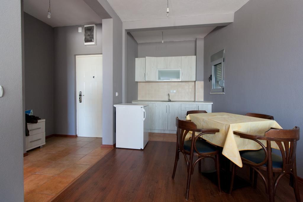 Art I Apartments Ulcinj Extérieur photo
