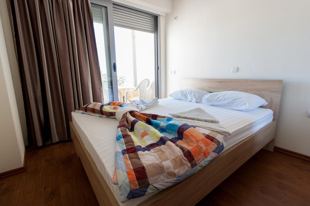 Art I Apartments Ulcinj Extérieur photo